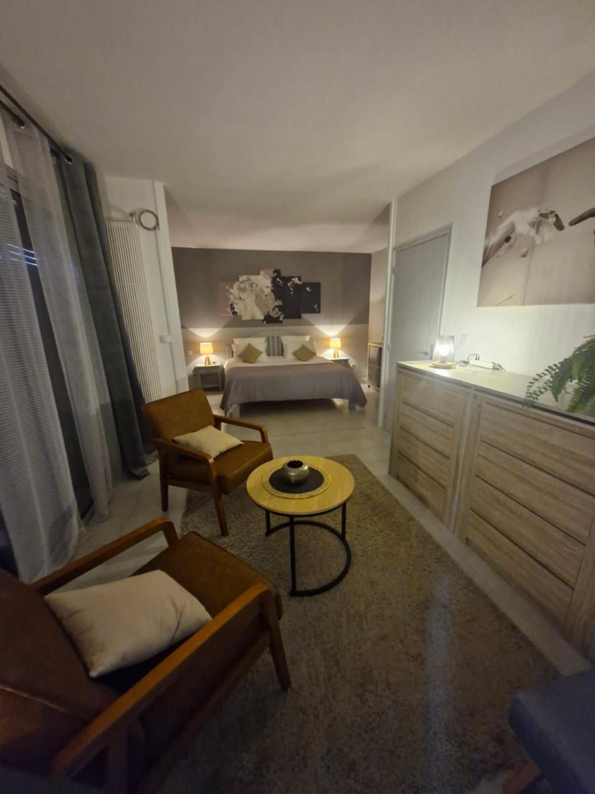 Villa Bella Sun&SPA, Piscine&jacuzzi privés, Suites d'Exception Exclusivement Couple Agde Exterior foto